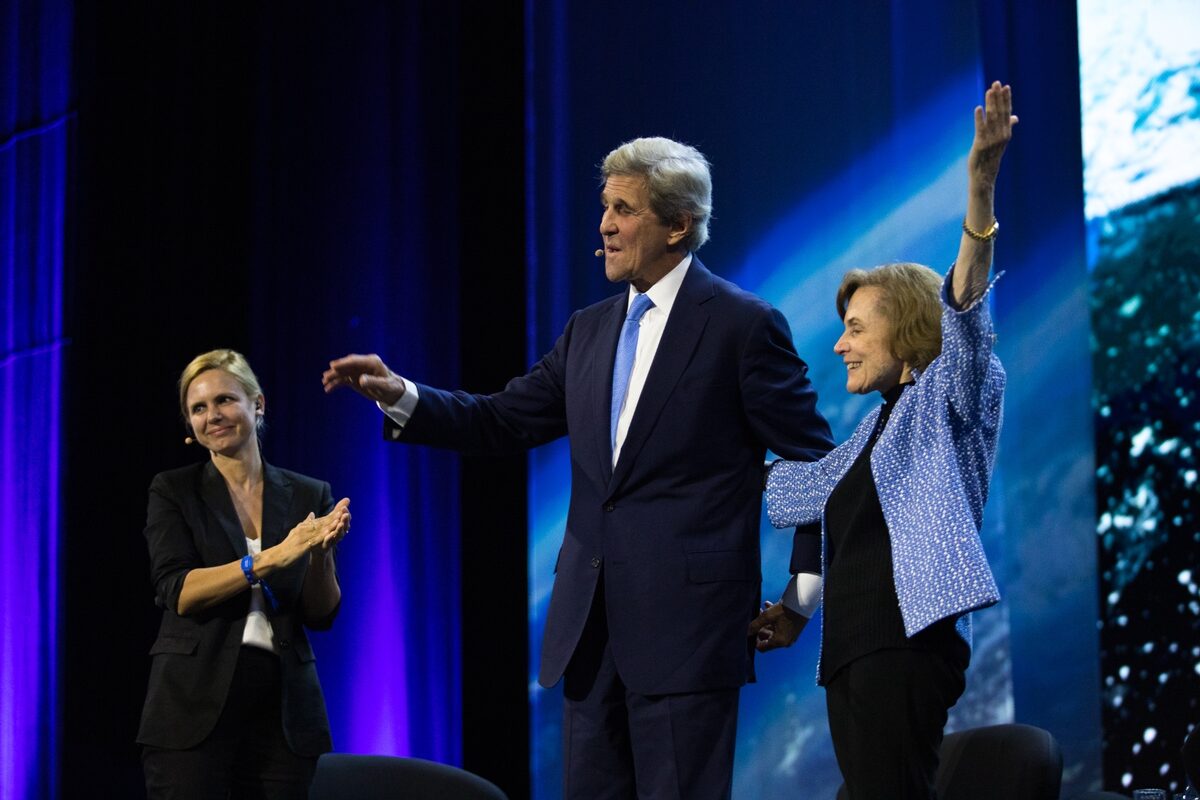 Mariana with John Kerry and Sylvia Earle at FFMS